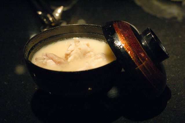 三井午餐套餐之湯－有魚肉的味噌湯