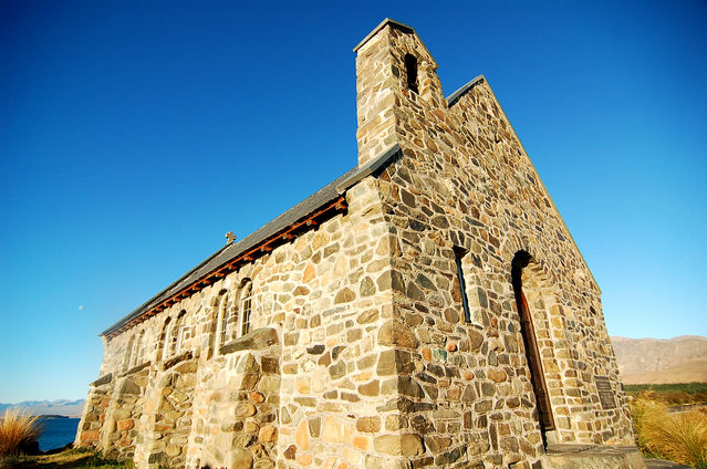 堤卡波湖邊小教堂
