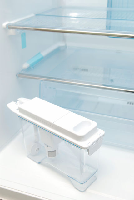 Toshiba GR-L40TT 冰箱－自動製冰的儲水盒