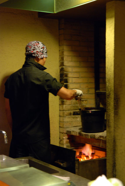 胡同燒肉夜食－碳火預熱處