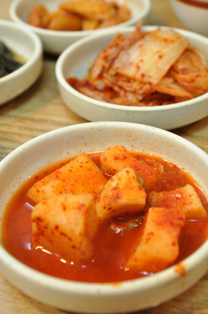 大韓門－小菜醃蘿蔔