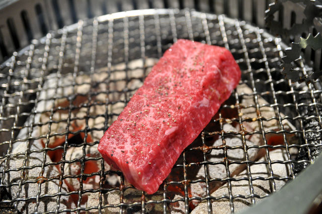 燃MOE炭火燒肉－烤後腰翼板肉牛排