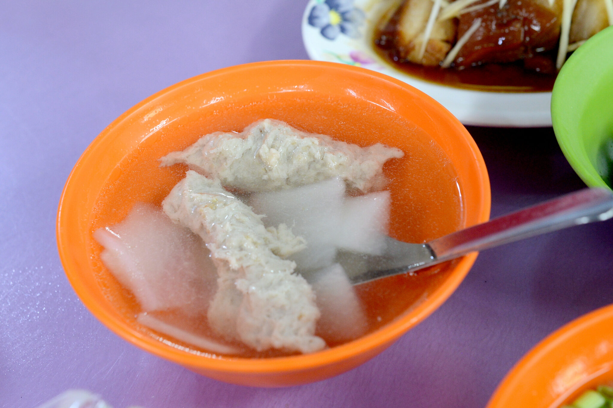 五燈獎豬腳滷肉飯