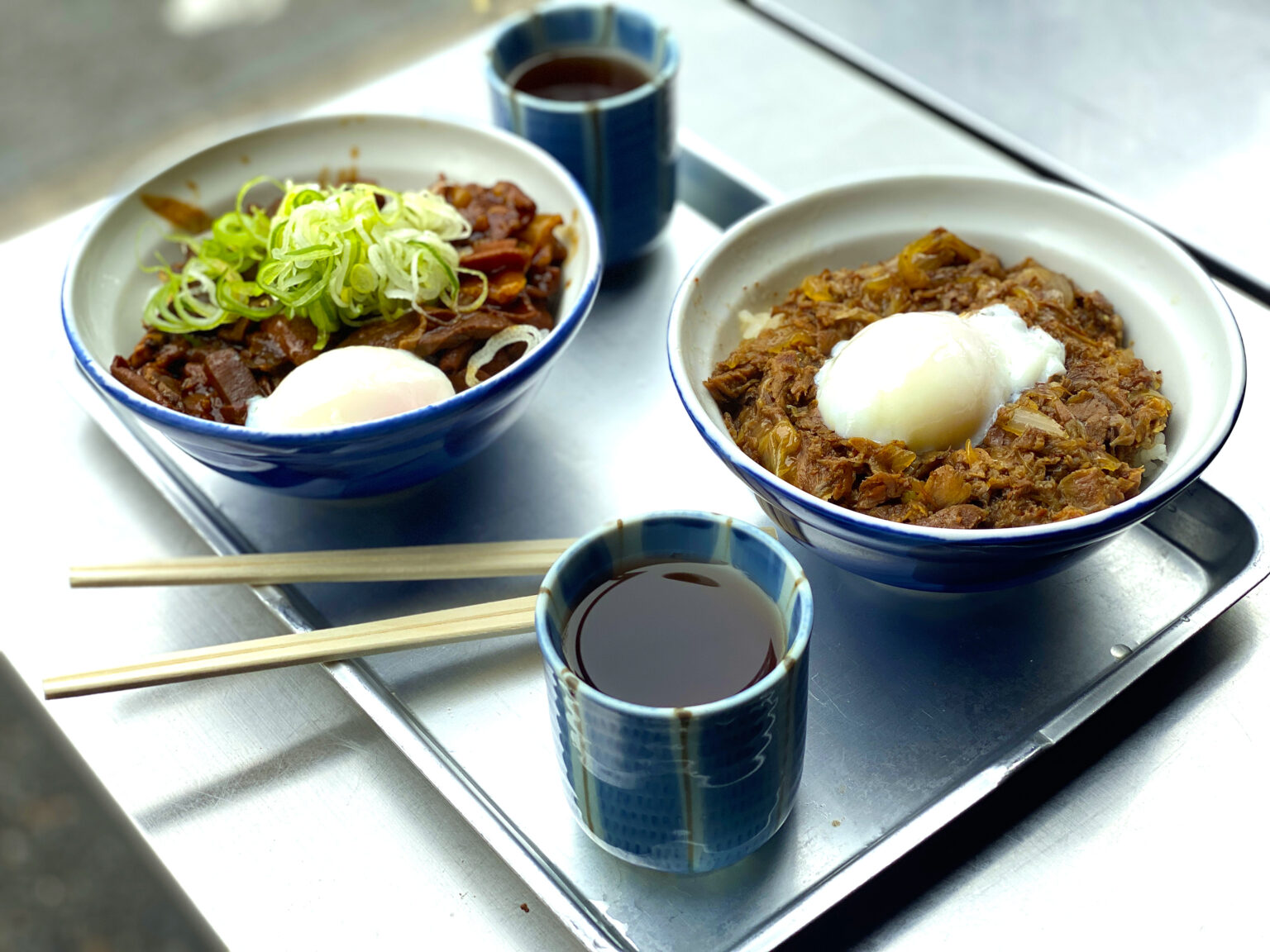 狐狸屋 ホルモン煮込み きつねや