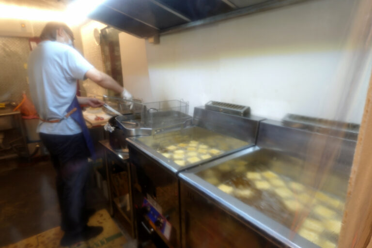 師大分部臭豆腐新北永和店