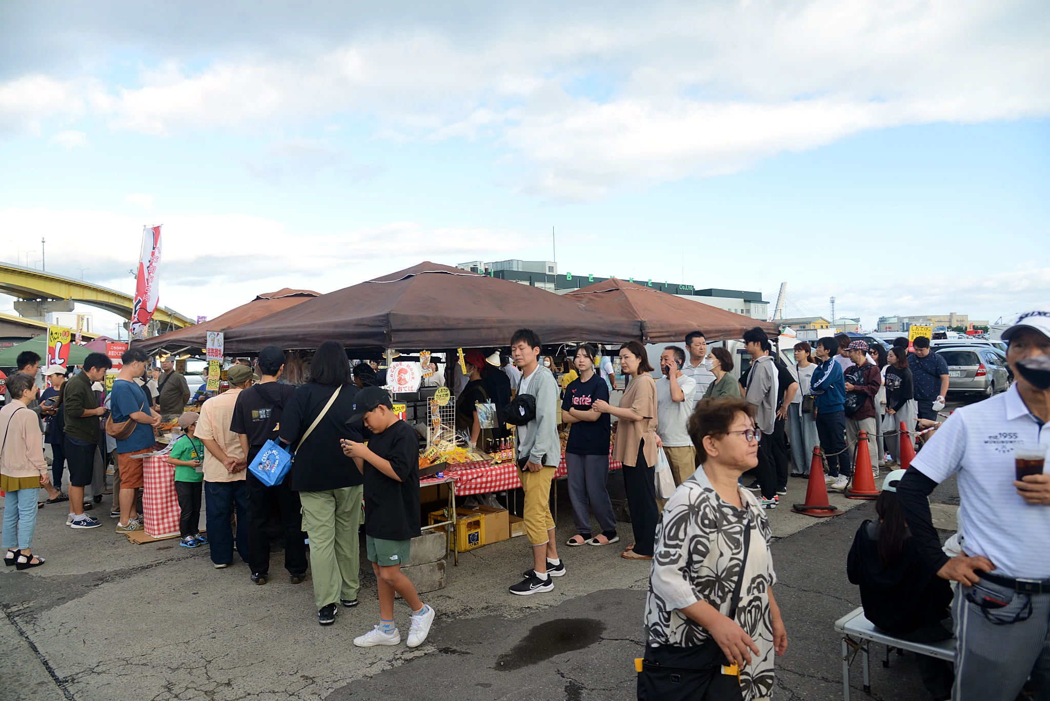 八戶館鼻岸壁朝市