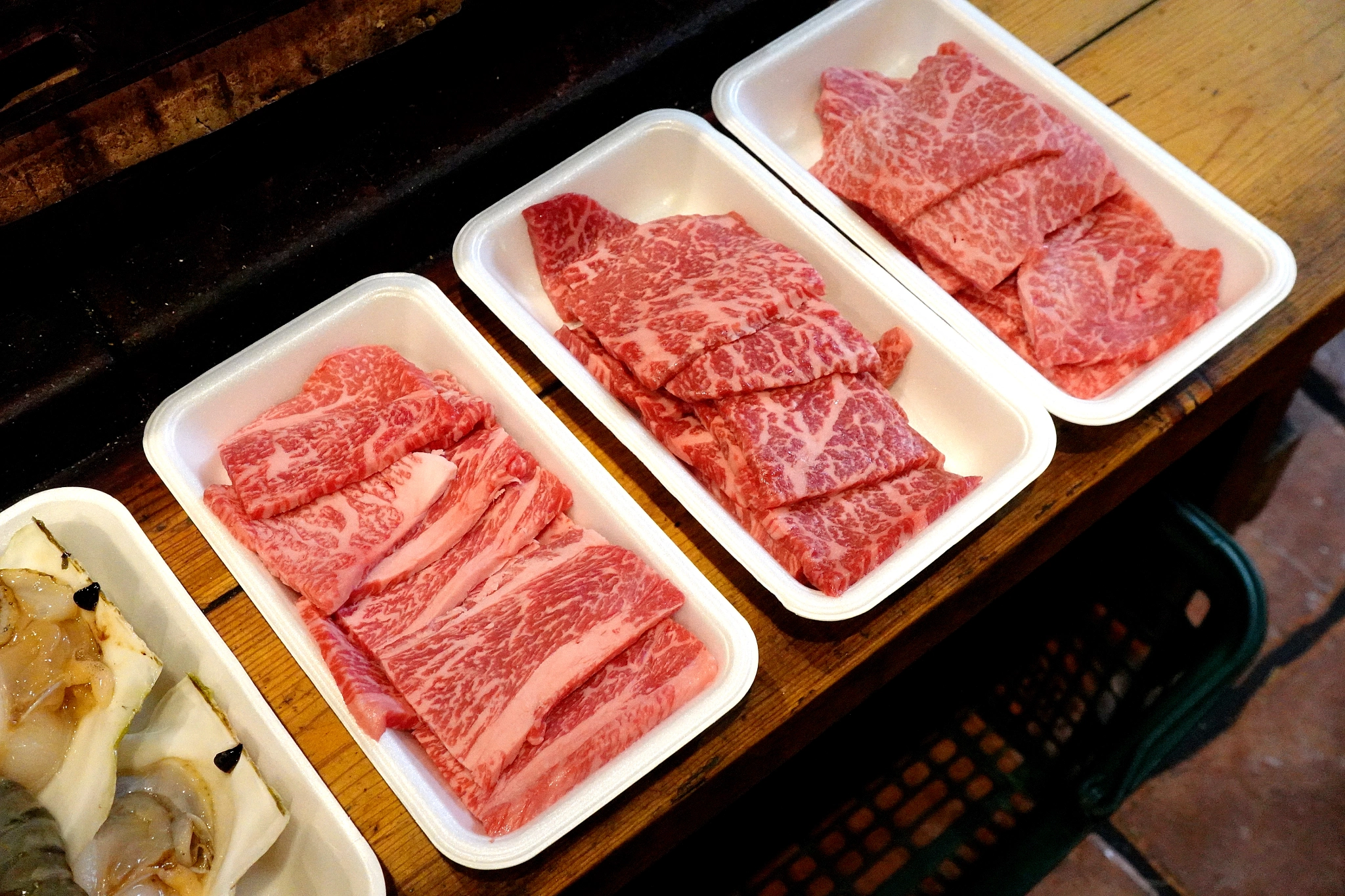 八食中心 七厘村燒烤