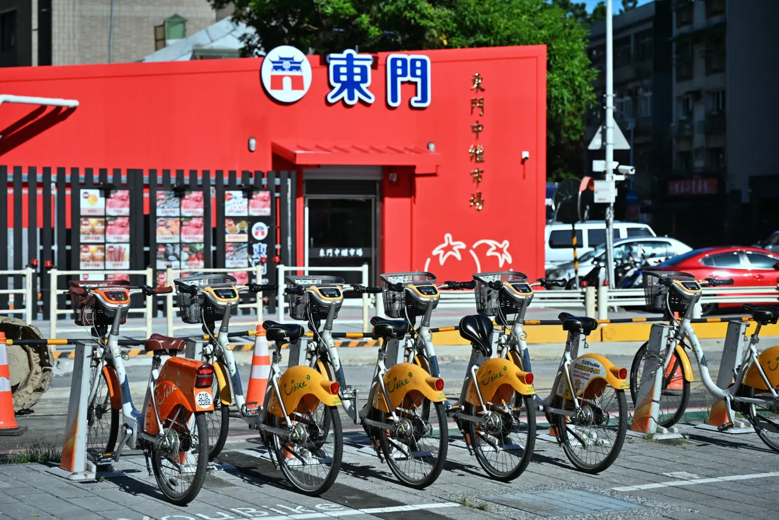 東門中繼市場 YouBike